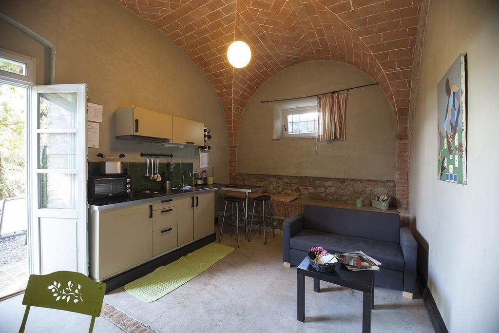 Agriturismo Pieve De Pitti Terricciola Eksteriør billede