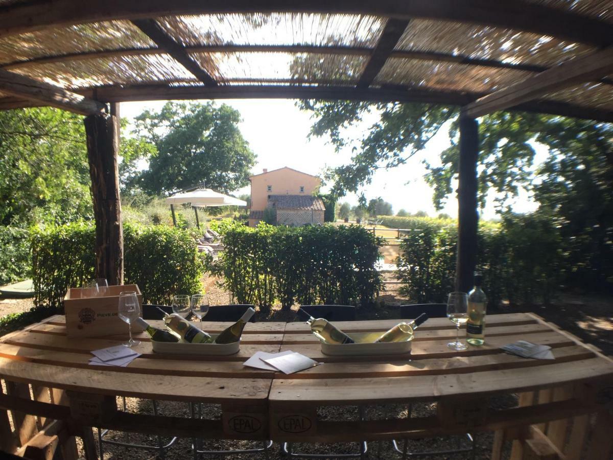 Agriturismo Pieve De Pitti Terricciola Eksteriør billede